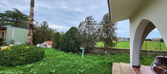 Villa de 3 habitaciónes en Syracuse, Italy No. 241999 2