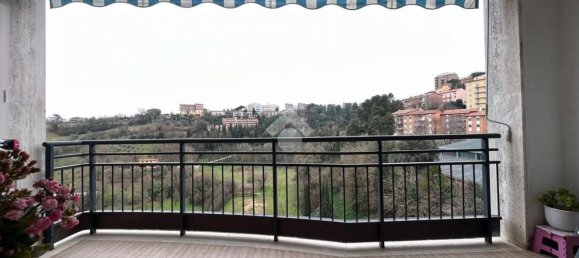 4-salle Appartement à Perugia, Italy No. 162580 21