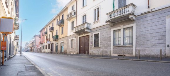 1 bedroom Apartment in Milan, Italy No. 371791 14