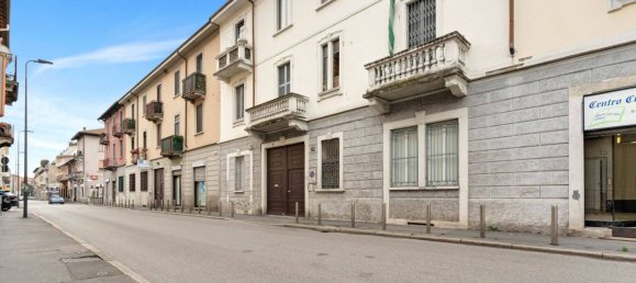 1 bedroom Apartment in Milan, Italy No. 371791 13