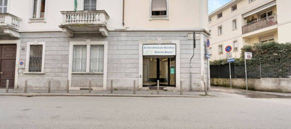 1 bedroom Apartment in Milan, Italy No. 371791 12