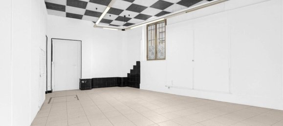 1 bedroom Apartment in Milan, Italy No. 371791 4