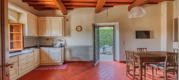 3 bedrooms House in Campi Bisenzio, Italy No. 357404 46