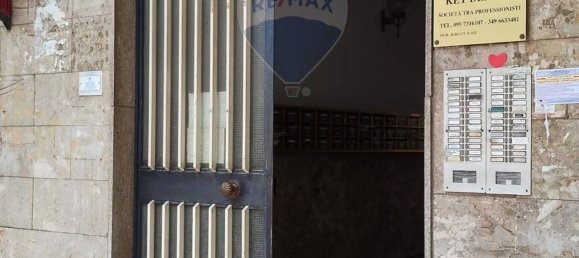 2 bedrooms Apartment in Catania, Italy No. 277708 4