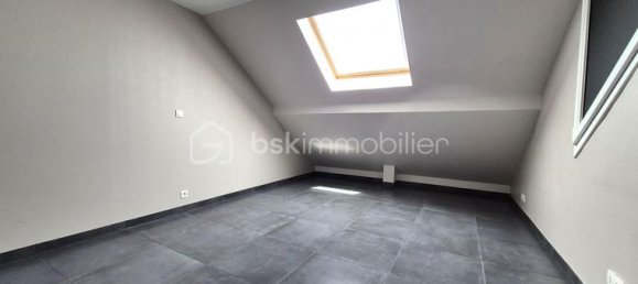 4 bedrooms House in Cormicy, France No. 313657 10