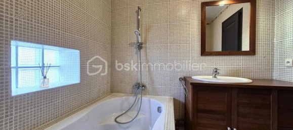 4 bedrooms House in Cormicy, France No. 313657 12