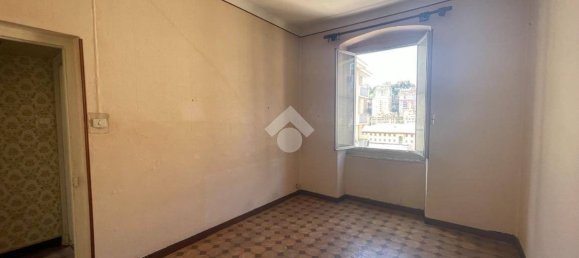 4 bedrooms Apartment in Genoa, Italy No. 238837 8