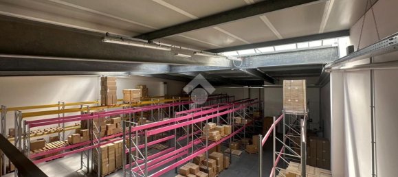 Склад 600м² в Тренто, Италия № 43537 2