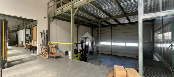 Склад 600м² в Тренто, Италия № 43537 23