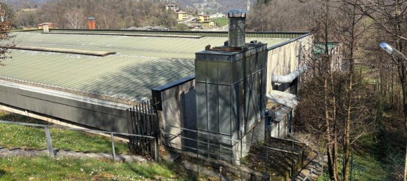 Armazém em Merate, Italy 1740 m² N.º 34586 34