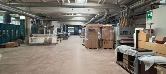 Armazém em Merate, Italy 1740 m² N.º 34586 4