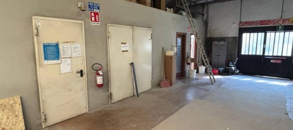 Armazém em Merate, Italy 1740 m² N.º 34586 19