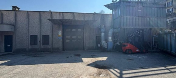 Armazém em Merate, Italy 1740 m² N.º 34586 2