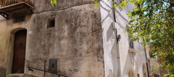 Дом с 4 комнатами в Сант Элия а Пьянизи, Италия № 301880 4