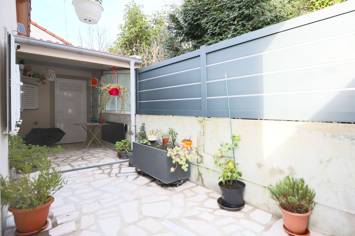 1 bedroom House in Montreuil, France No. 115423