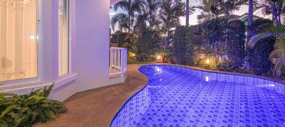 Кафе / ресторан с 3 спальнями в Паттайя, Таиланд № 658 26