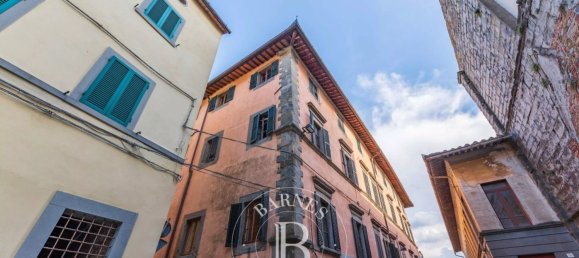 7 rooms Apartment in Cortona, Italy No. 143955 23