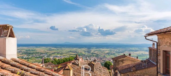 7 rooms Apartment in Cortona, Italy No. 143955 20