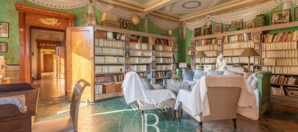 7 rooms Apartment in Cortona, Italy No. 143955 8