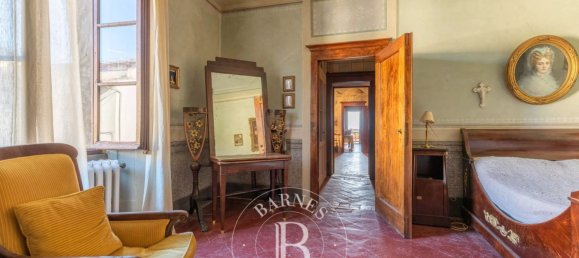 7 rooms Apartment in Cortona, Italy No. 143955 15
