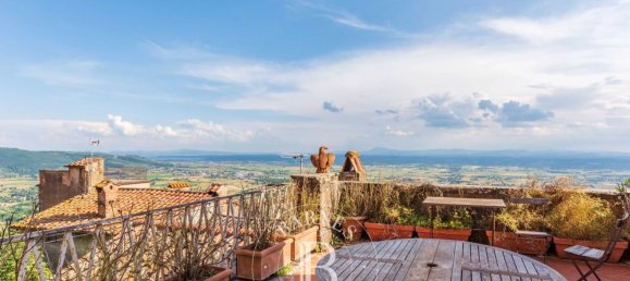 7 rooms Apartment in Cortona, Italy No. 143955 11