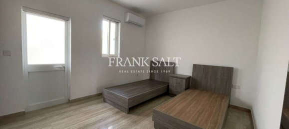 3 غرف نوم طابقين في Zebbug, Malta رقم 6168 8