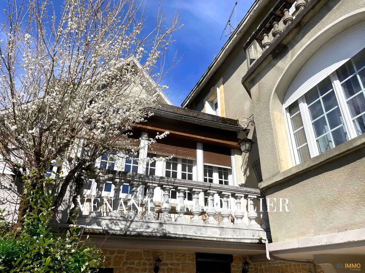 Квартира с 8 спальнями в Сарла-ла-Канеда, Франция № 191339