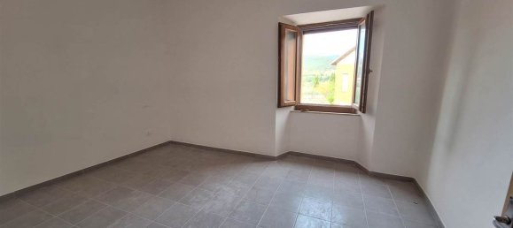 Дом с 2 спальнями в Сан Северино Марке, Италия № 329254 8