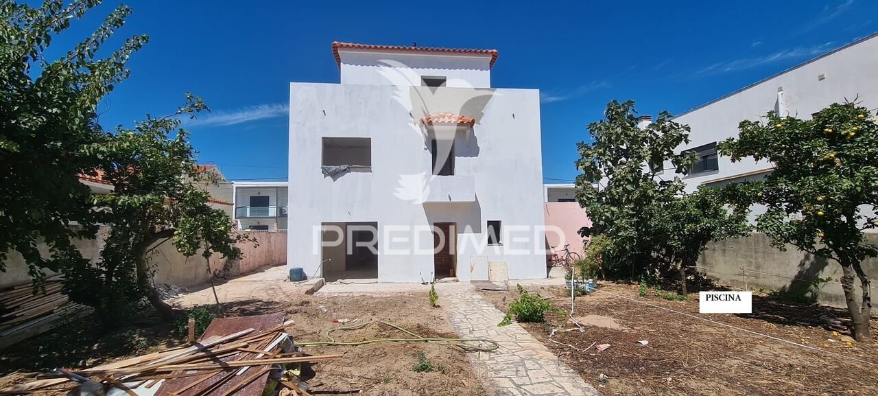5 bedrooms House in Seixal, Portugal No. 135315