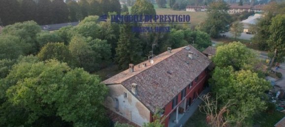 10 bedrooms Villa in Lodi, Italy No. 358160 20