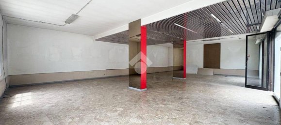 4 bedrooms Apartment in Lanciano, Italy No. 270568 17