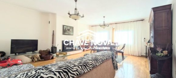 4 bedrooms House in Vila Nova de Gaia, Portugal No. 63615 11