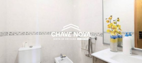 4 bedrooms House in Vila Nova de Gaia, Portugal No. 63615 12