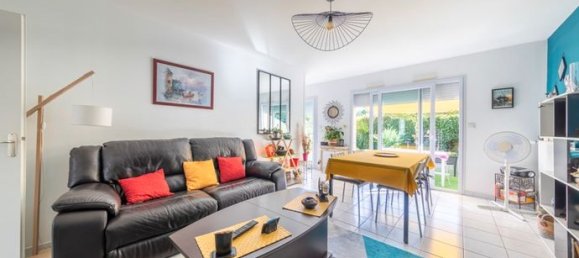 2 Schlafzimmer Haus in La Roche-sur-Yon, France, Nr. 288846 4