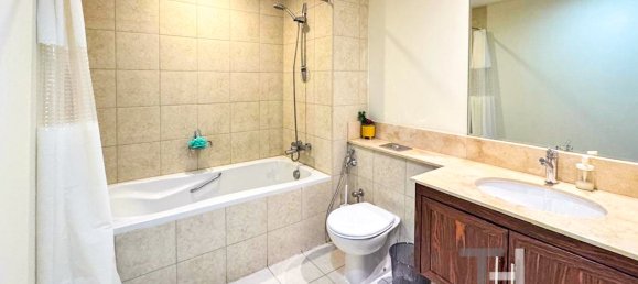 2 bedrooms Apartment in Burj Khalifa, UAE No. 95989 7