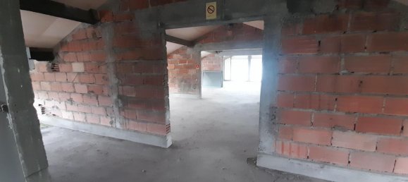  Commercial property in Chateauroux, France No. 62428 20