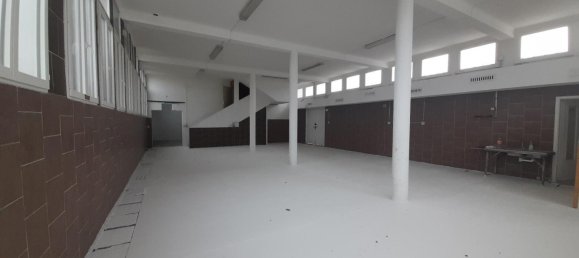  Commercial property in Chateauroux, France No. 62428 3