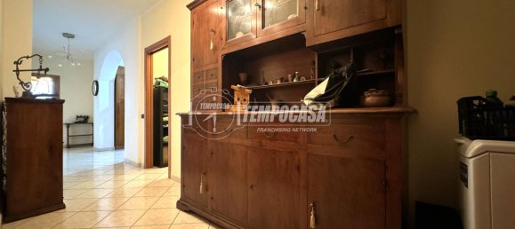 4 rooms Apartment in Romano Canavese, Italy No. 126934 6