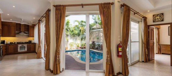 3 chambres house à louer à Pattaya, Chonburi, Eastern Thailand, Thailand № 57685 6
