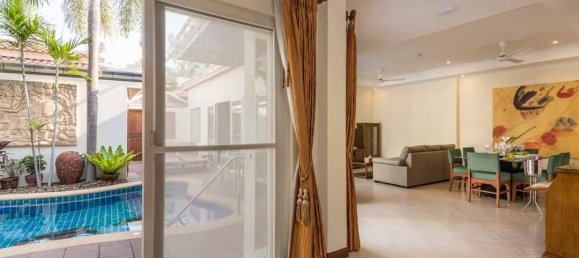 3 chambres house à louer à Pattaya, Chonburi, Eastern Thailand, Thailand № 57685 11