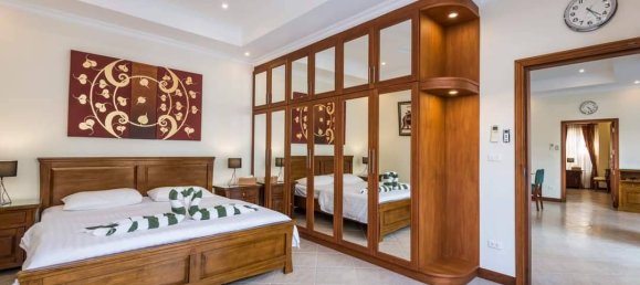 3 chambres house à louer à Pattaya, Chonburi, Eastern Thailand, Thailand № 57685 17