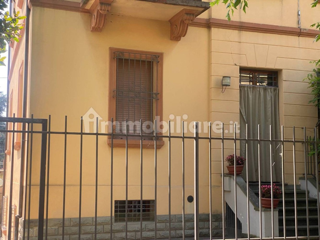 Дом с 3 спальнями в Имола, Италия № 94428