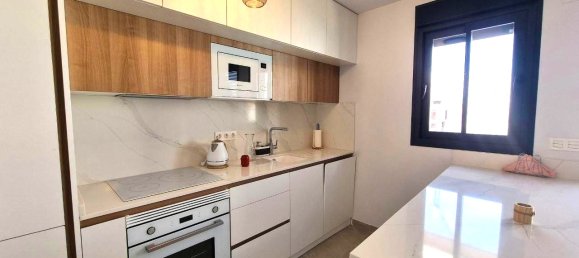 2 dormitorios ático en venta en Torrevieja, Alicante, Comunidad Valenciana, Spain № 366088 4