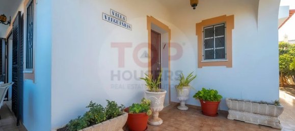 4 bedrooms House in Faro, Portugal No. 131476 14