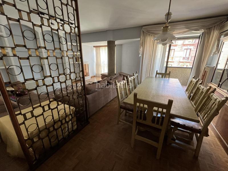 5 bedrooms Apartment in Zaragoza, Spain No. 231921