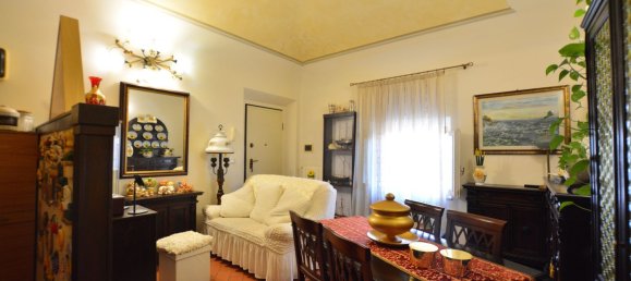 2 rooms Apartment in Santa Croce sull'Arno, Italy No. 228594 4