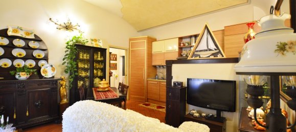 2 rooms Apartment in Santa Croce sull'Arno, Italy No. 228594 2