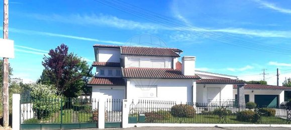 5 chambres Maison à Felgueiras, Portugal No. 16083 4