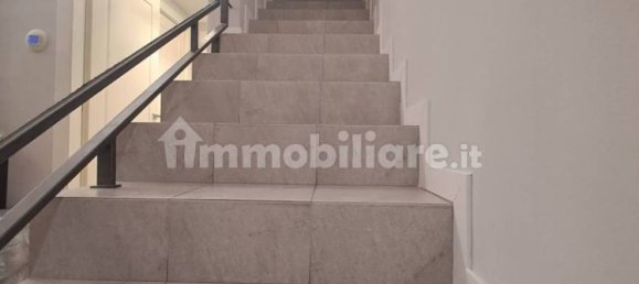 Квартира с 2 спальнями в Казореццо, Италия № 163297 17