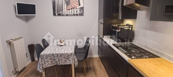 Квартира с 2 спальнями в Казореццо, Италия № 163297 15